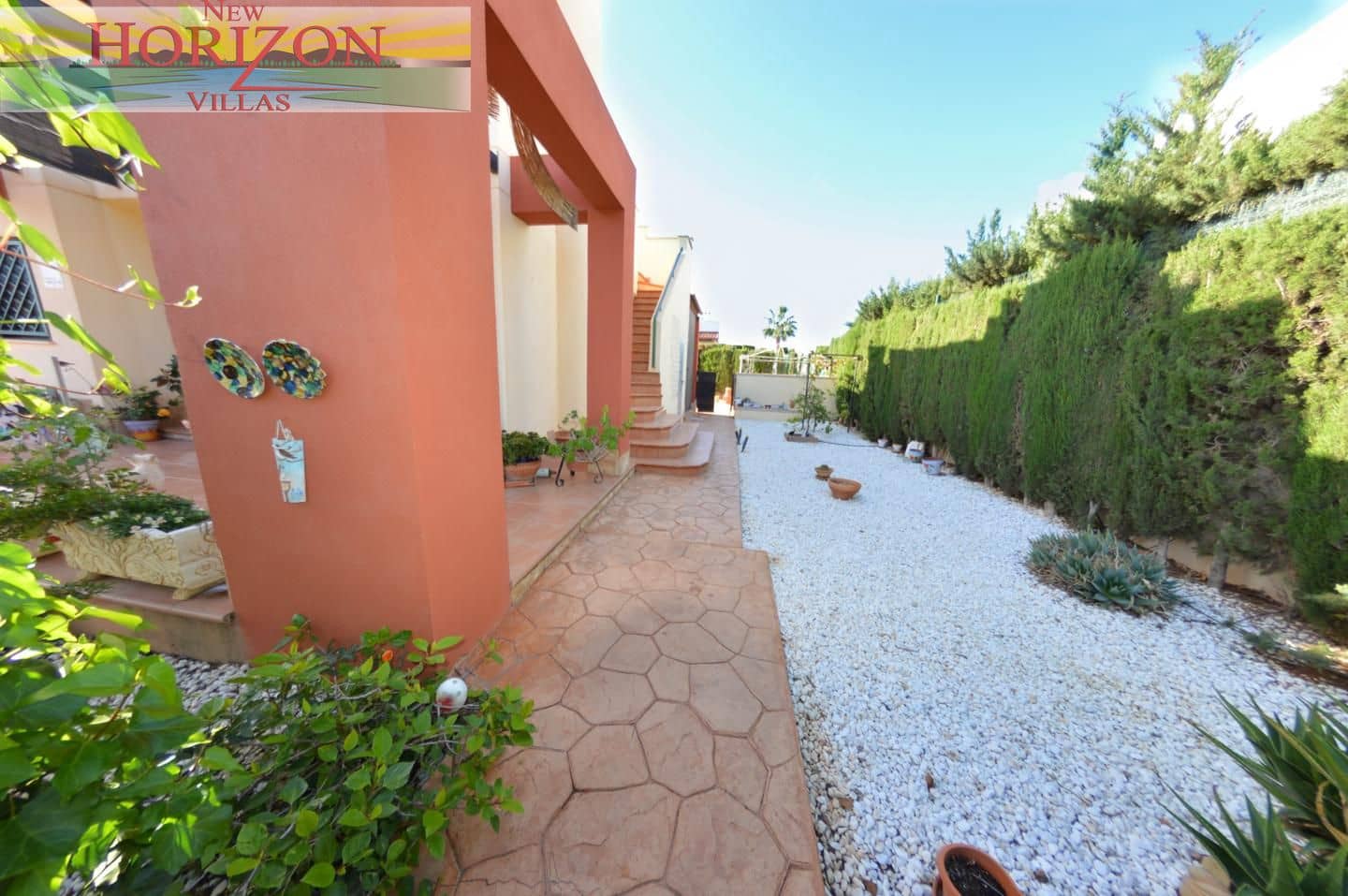 Chalet de 3 habitaciones en Zurgena en alquiler con piscina garaje - 900 € (Ref: 9795577)