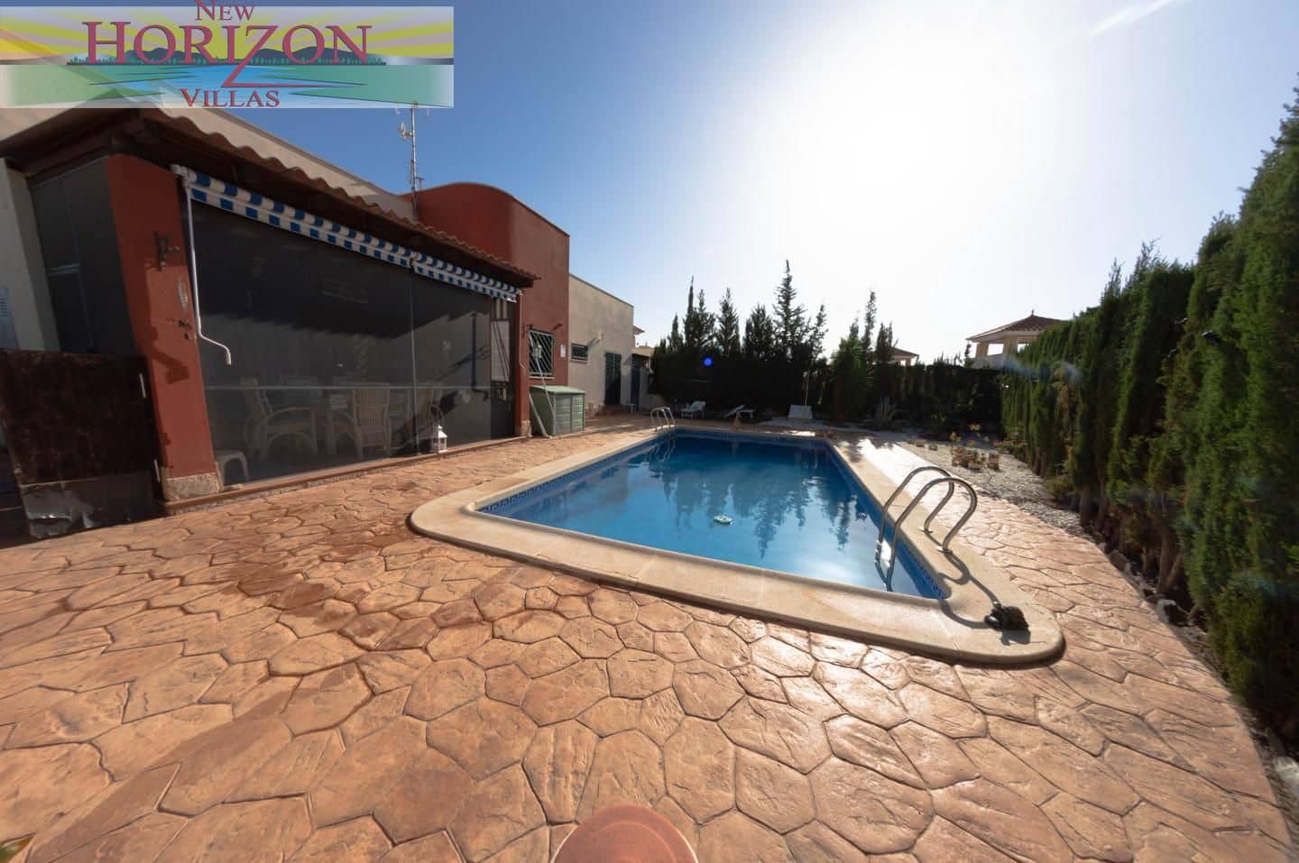 Chalet de 3 habitaciones en Zurgena en alquiler con piscina garaje - 900 € (Ref: 9795577)