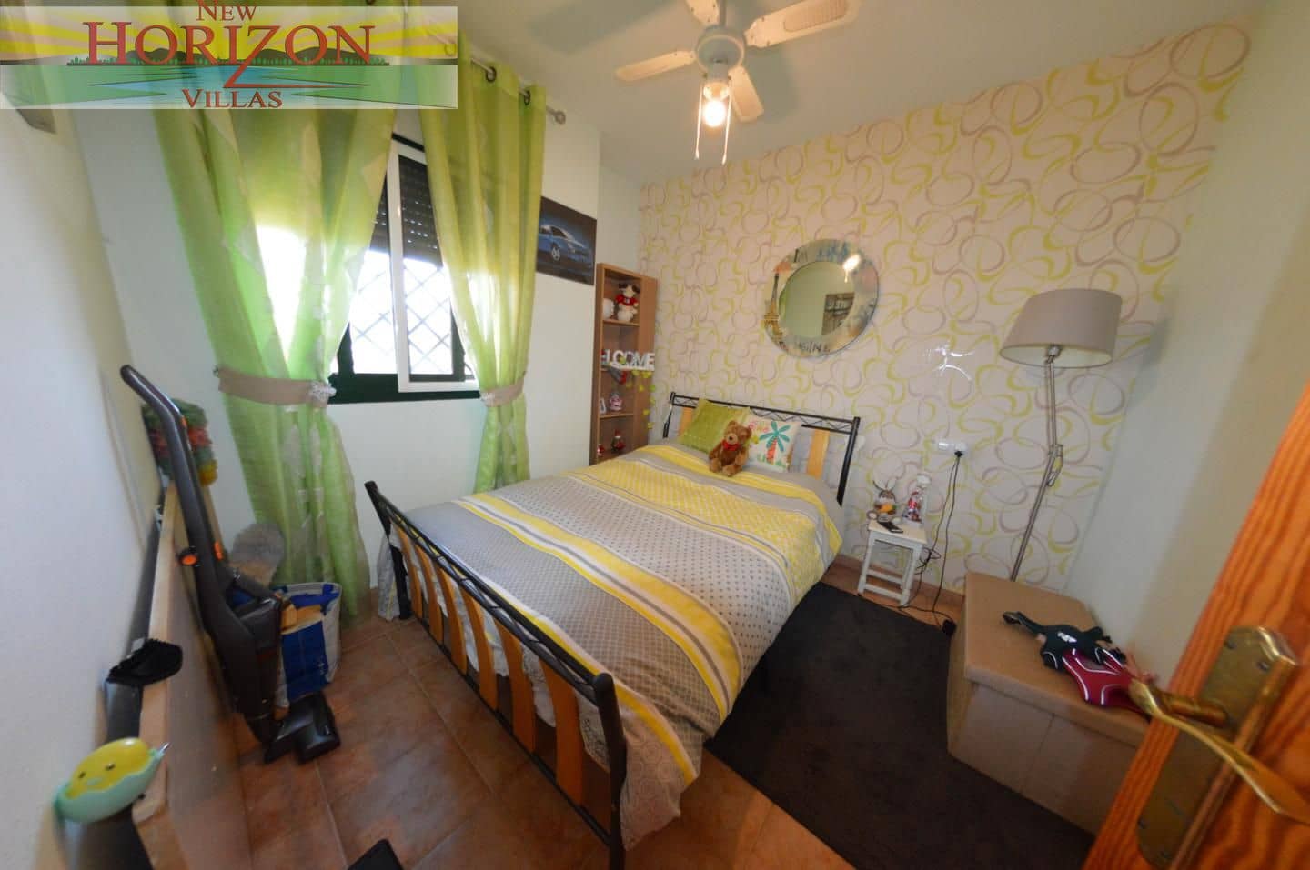 Chalet de 3 habitaciones en Zurgena en alquiler con piscina garaje - 900 € (Ref: 9795577)