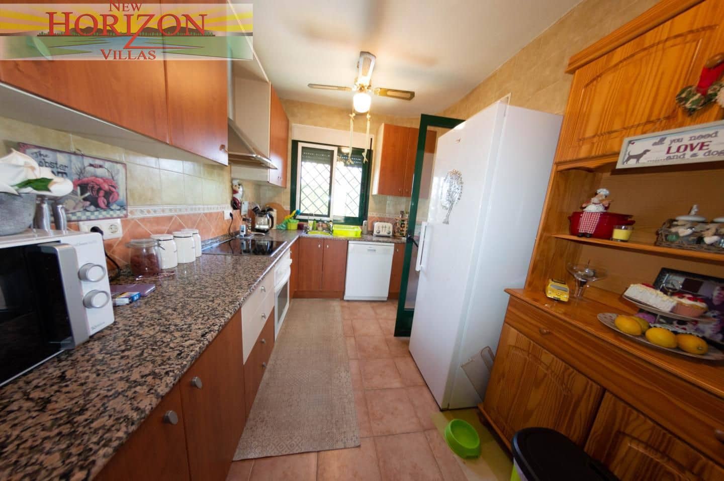 Chalet de 3 habitaciones en Zurgena en alquiler con piscina garaje - 900 € (Ref: 9795577)