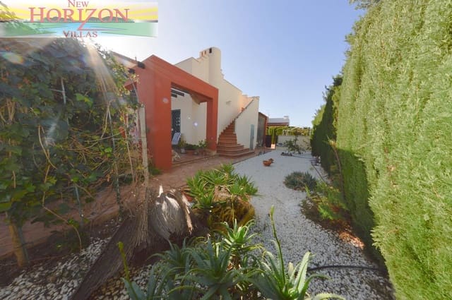 3 camera da letto Villa da affittare in Zurgena con piscina garage - 900 € (Rif: 9795577)