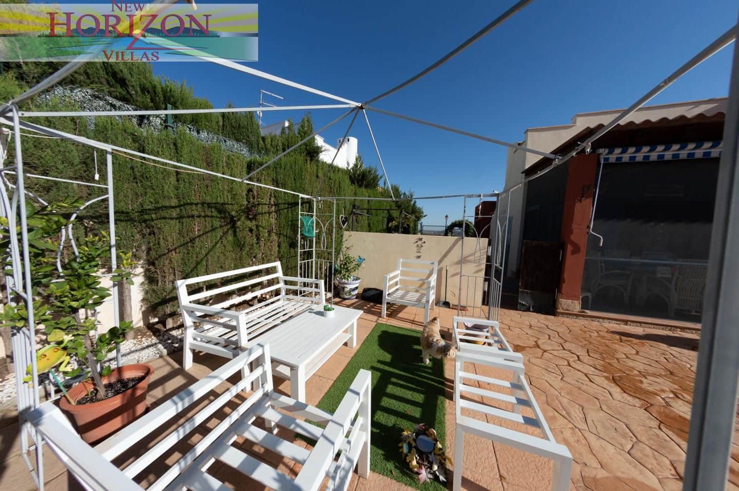 Chalet de 3 habitaciones en Zurgena en alquiler con piscina garaje - 900 € (Ref: 9795577)