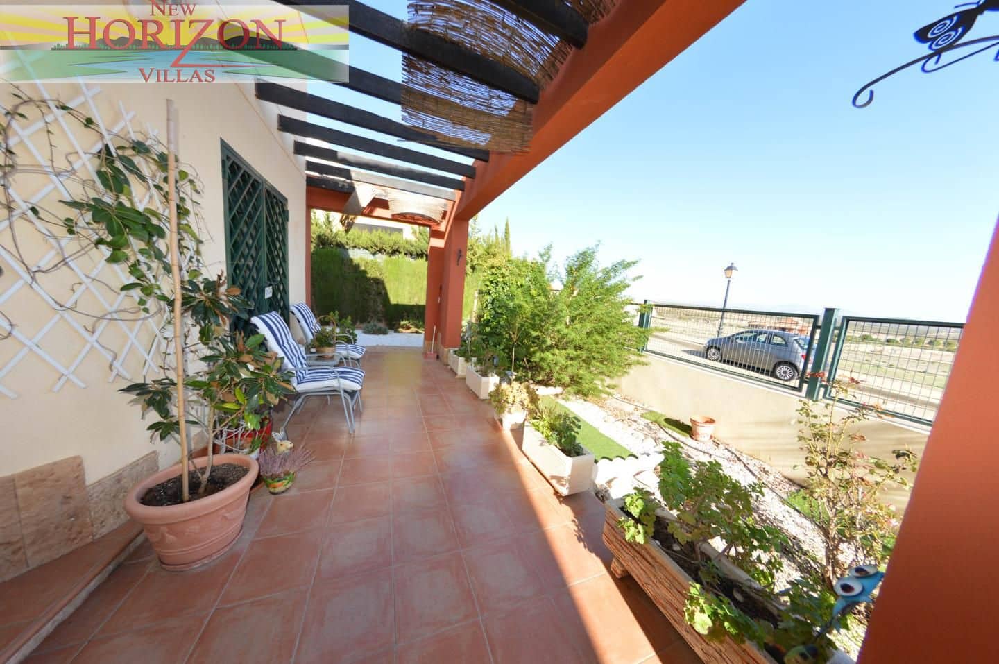 Chalet de 3 habitaciones en Zurgena en alquiler con piscina garaje - 900 € (Ref: 9795577)