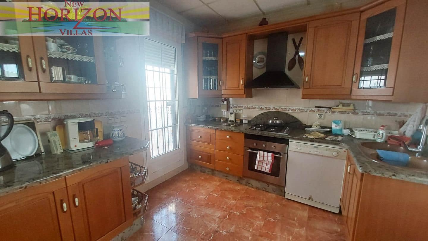 3 soverom Villa til leie i Albox - € 700 (Ref: 9798060)