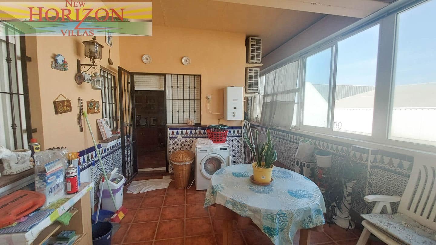 3 soverom Villa til leie i Albox - € 700 (Ref: 9798060)