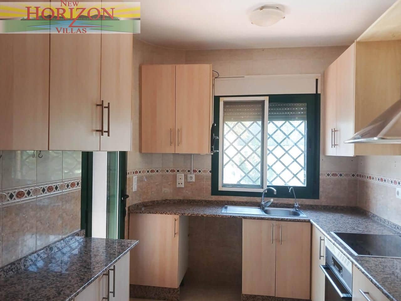 3 slaapkamer Villa te koop in La Alfoquia - € 185.000 (Ref: 9798061)