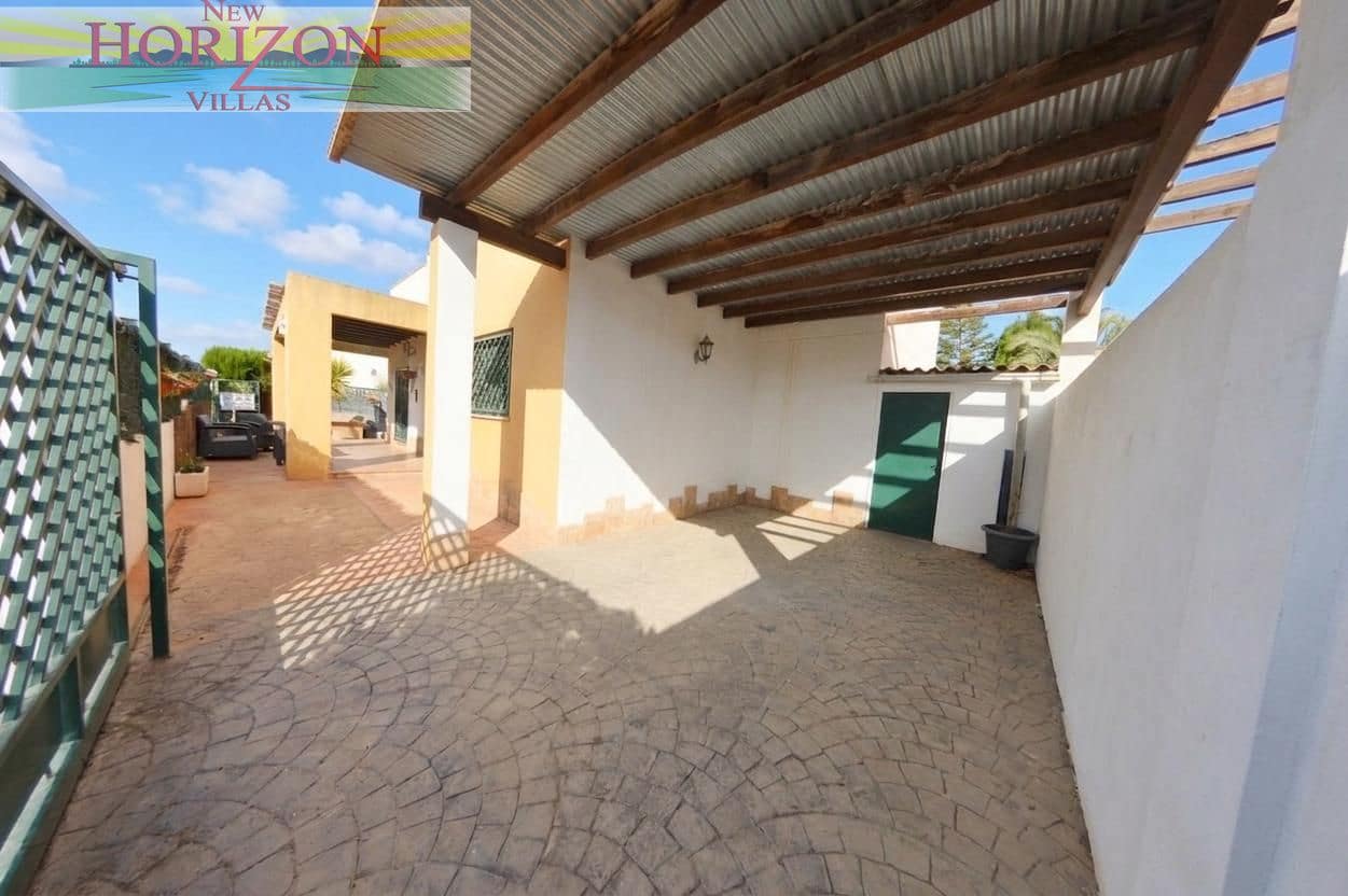 3 bedroom Villa for sale in La Alfoquia - € 185,000 (Ref: 9798061)