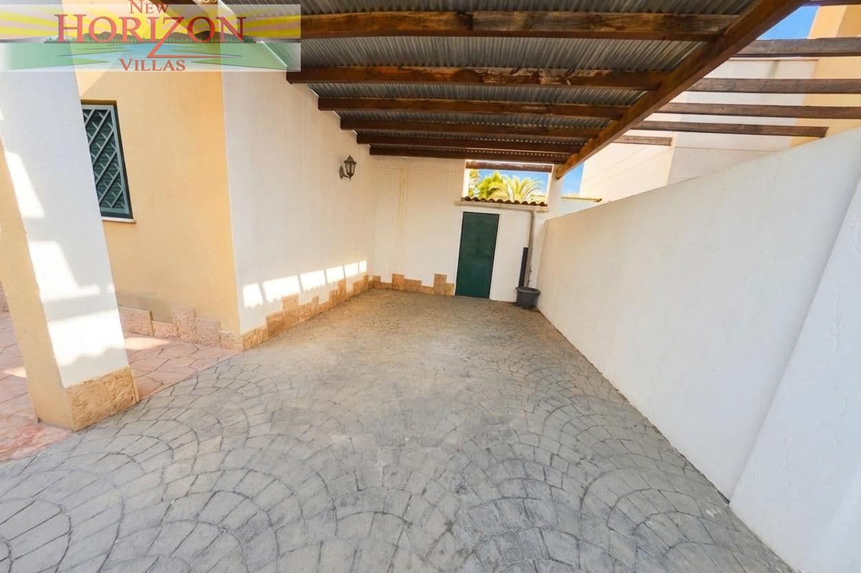 3 bedroom Villa for sale in La Alfoquia - € 185,000 (Ref: 9798061)
