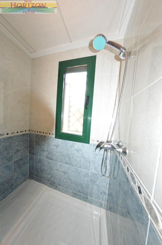 3 bedroom Villa for sale in La Alfoquia - € 185,000 (Ref: 9798061)