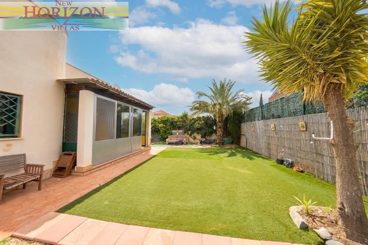 3 bedroom Villa for sale in La Alfoquia - € 185,000 (Ref: 9798061)