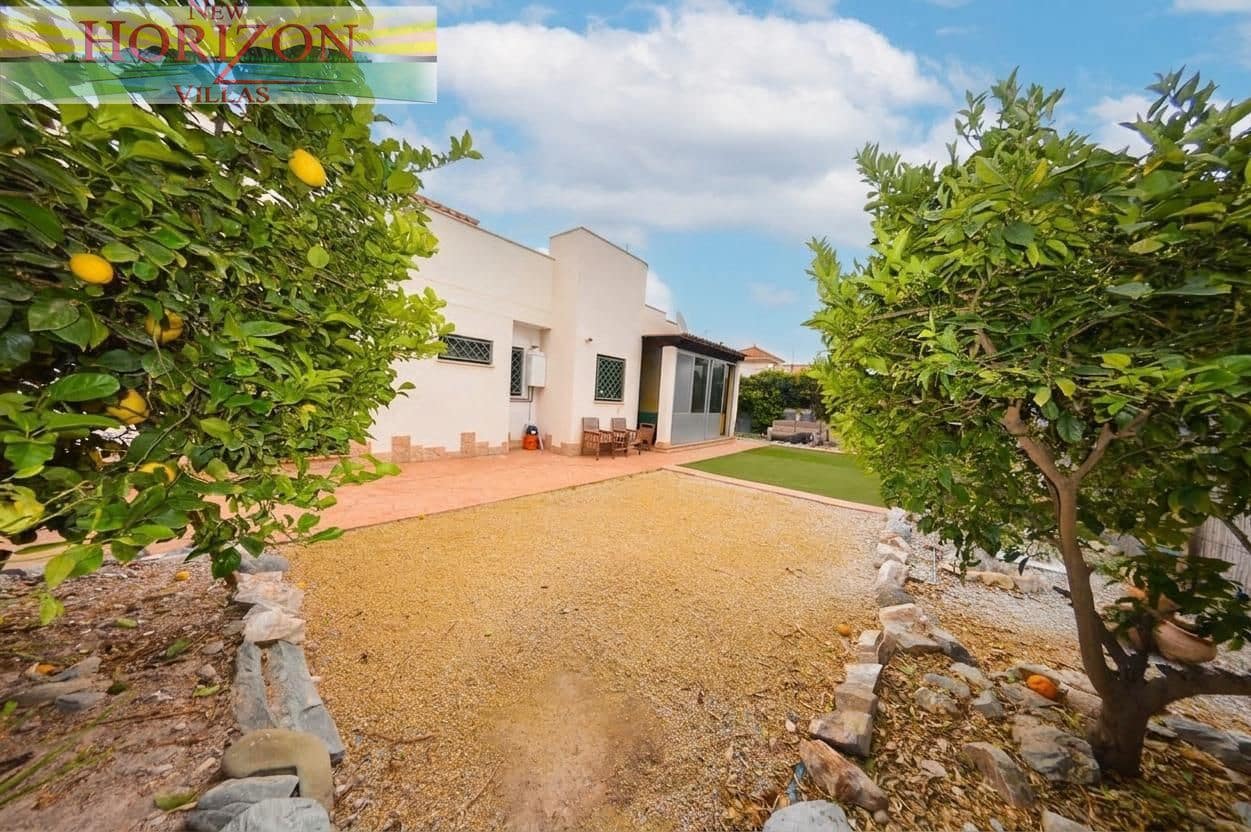 3 bedroom Villa for sale in La Alfoquia - € 185,000 (Ref: 9798061)