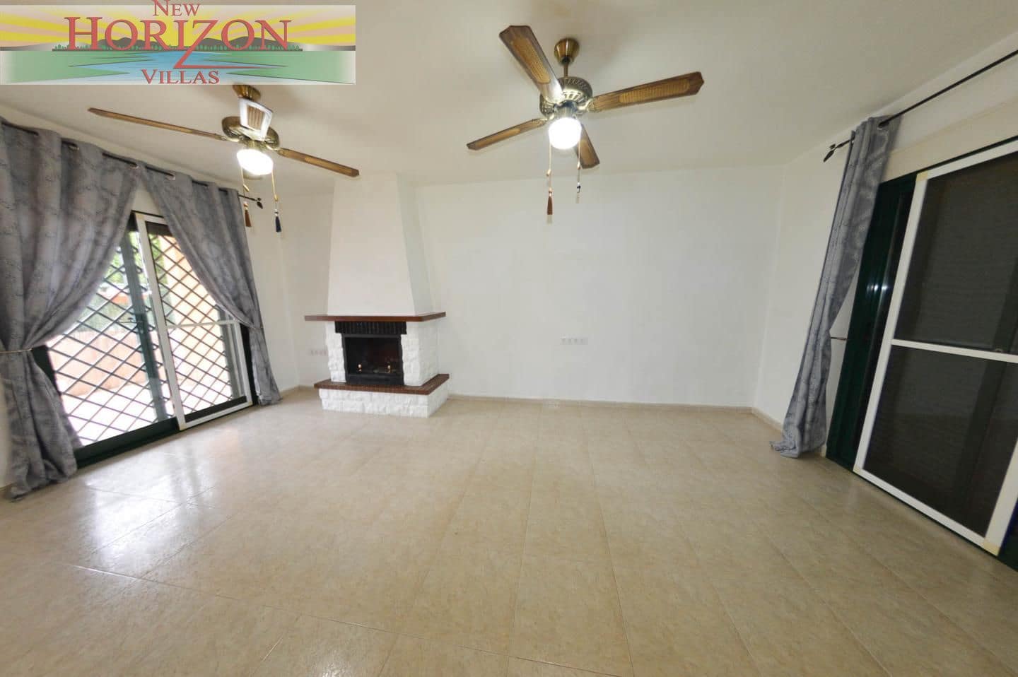 3 bedroom Villa for sale in La Alfoquia - € 185,000 (Ref: 9798061)