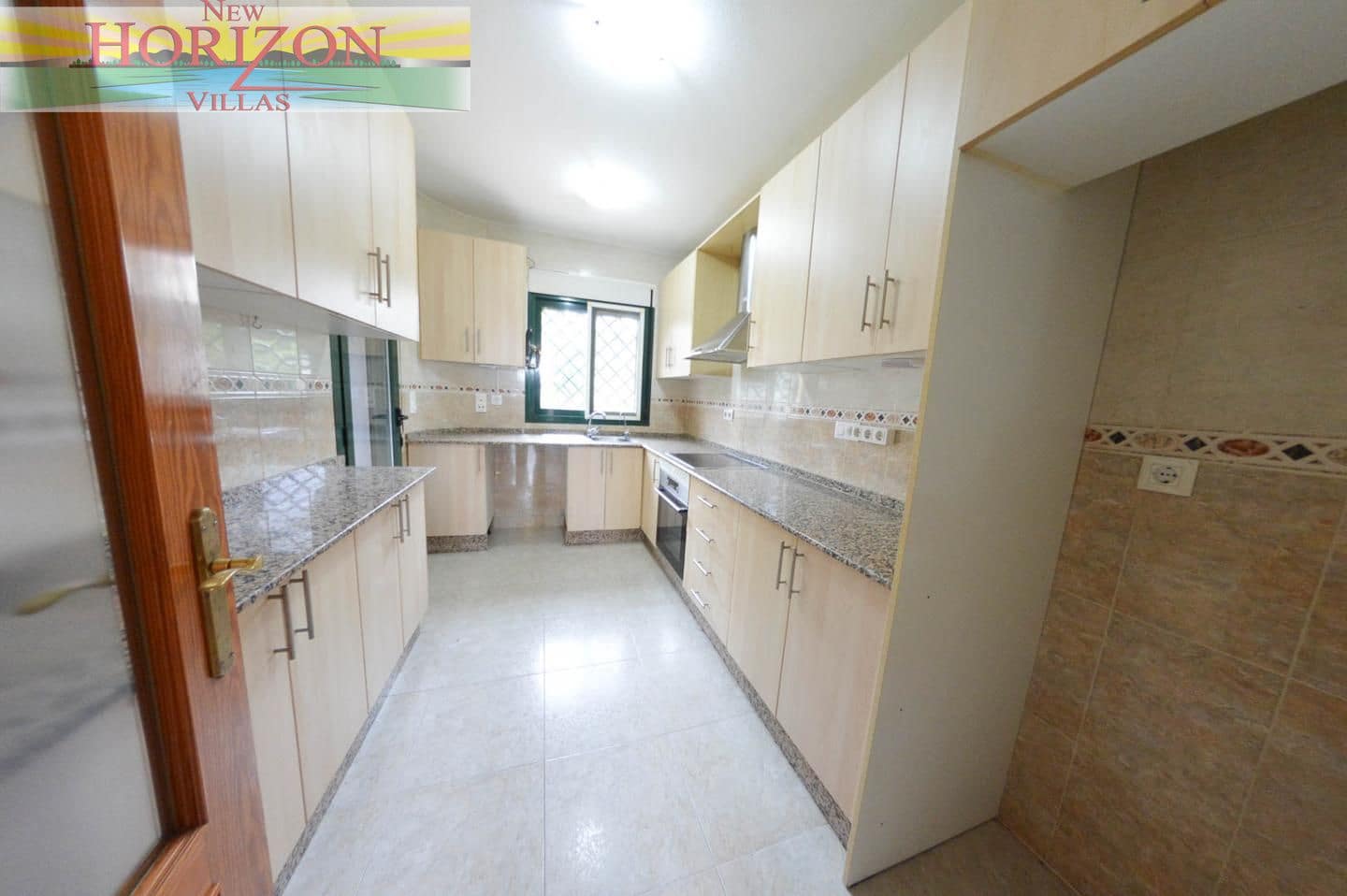 3 bedroom Villa for sale in La Alfoquia - € 185,000 (Ref: 9798061)
