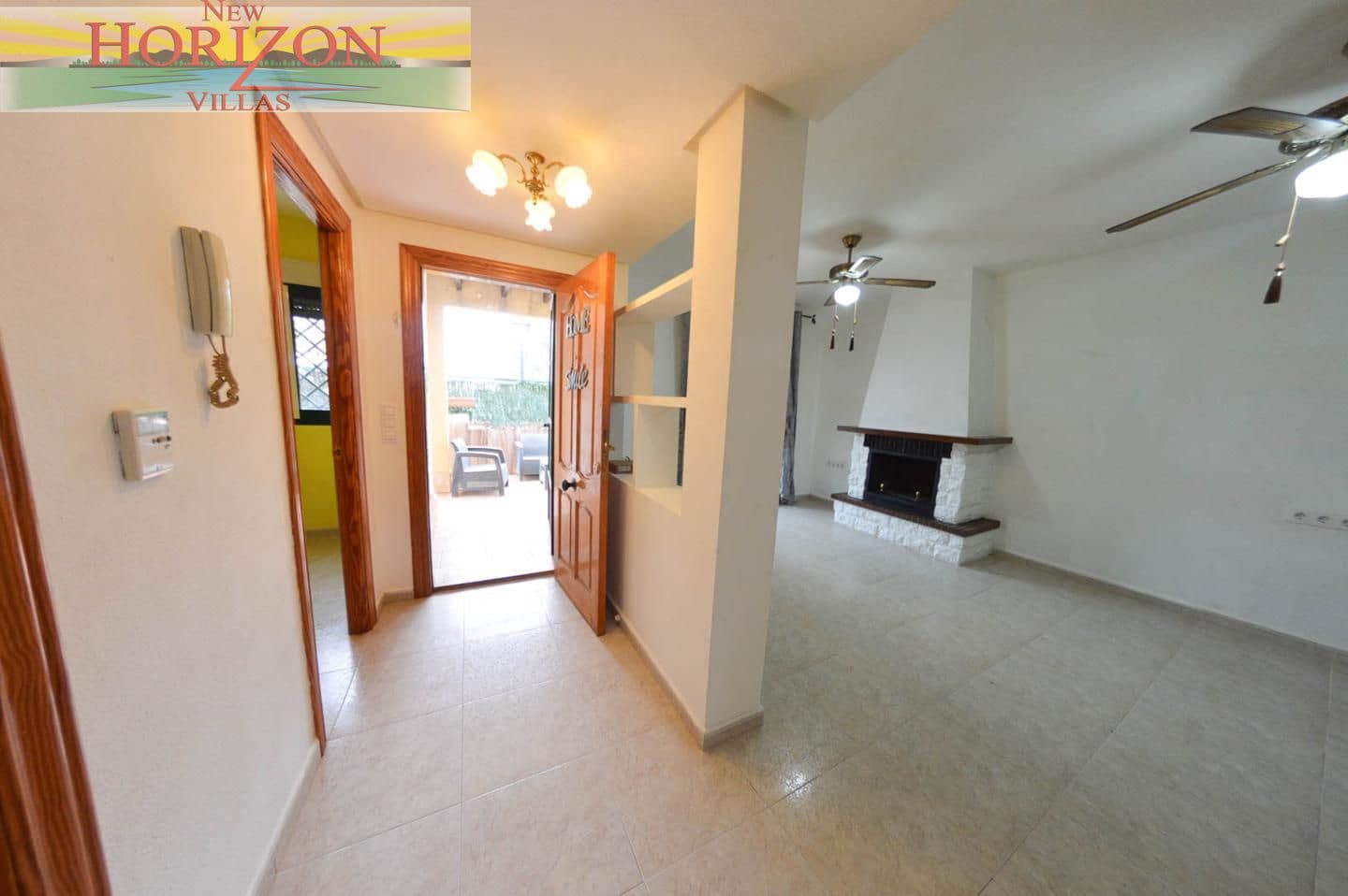 3 bedroom Villa for sale in La Alfoquia - € 185,000 (Ref: 9798061)