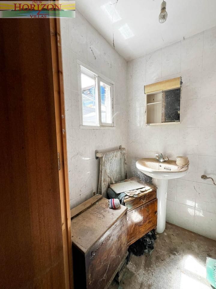 4 sovrum Villa till salu i Cantoria - 45 000 € (Ref: 9807308)