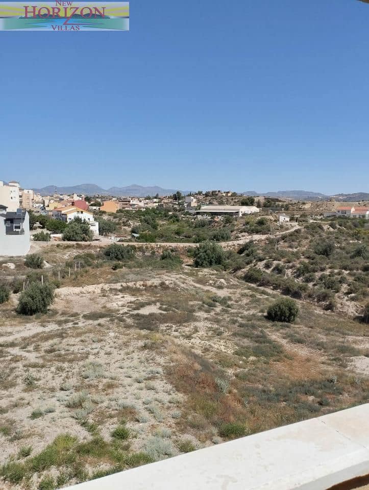 3 Zimmer Wohnung zu vermieten in Albox mit Garage - 650 € (Ref: 9809863)