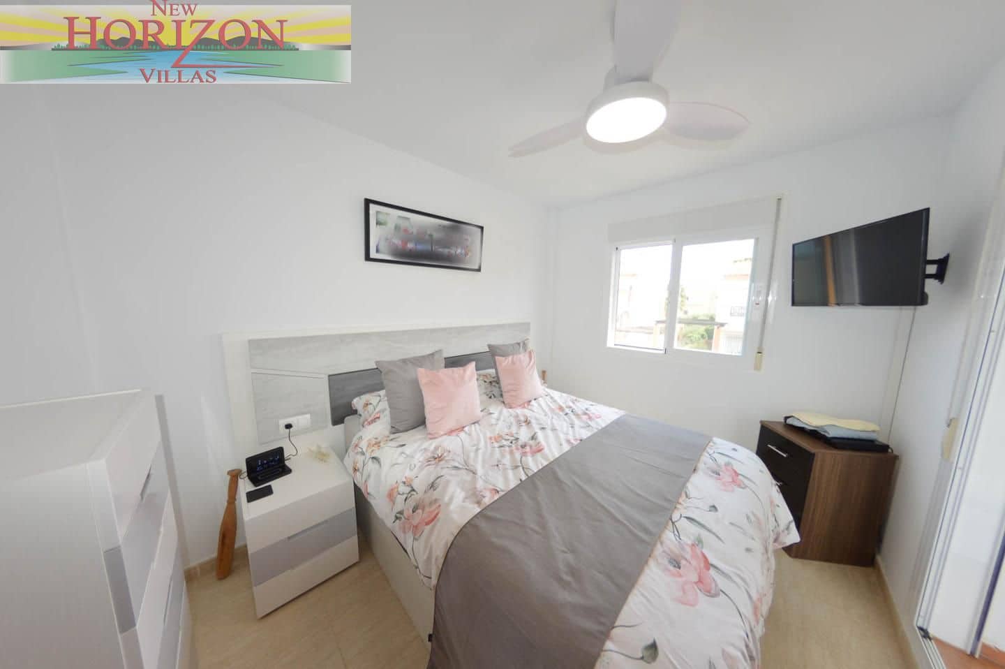 2 bedroom Flat for sale in La Alfoquia with pool - € 130,000 (Ref: 9838465)