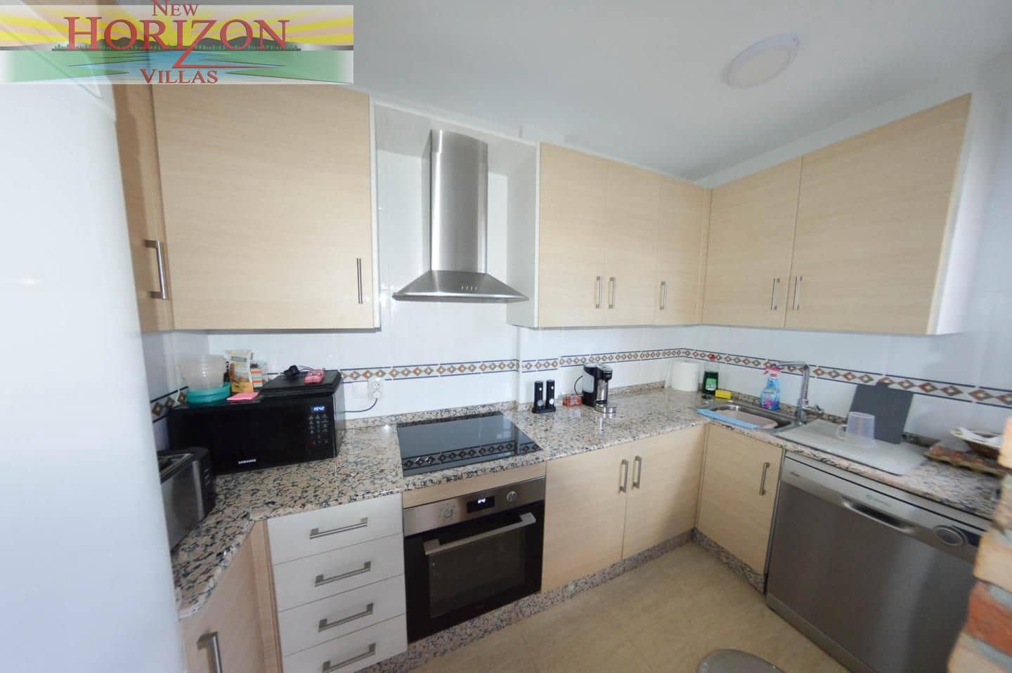 2 bedroom Flat for sale in La Alfoquia with pool - € 130,000 (Ref: 9838465)