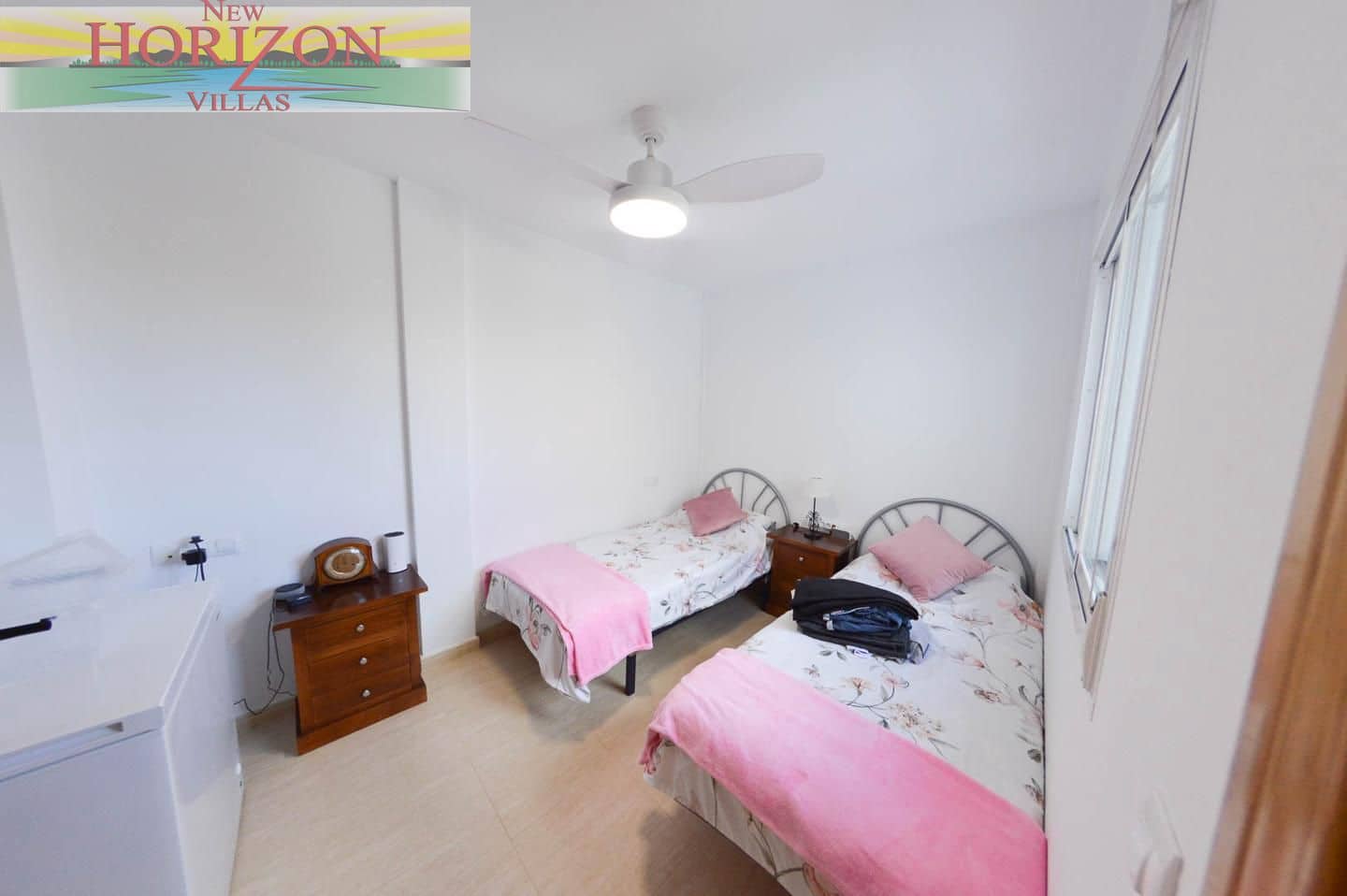 2 bedroom Flat for sale in La Alfoquia with pool - € 130,000 (Ref: 9838465)