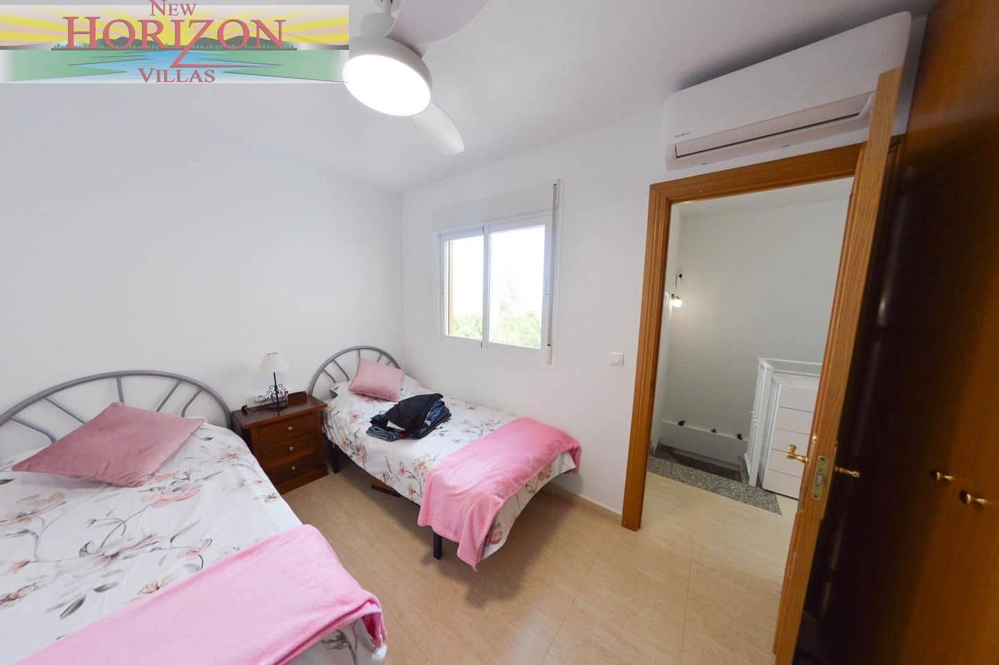 2 bedroom Flat for sale in La Alfoquia with pool - € 130,000 (Ref: 9838465)