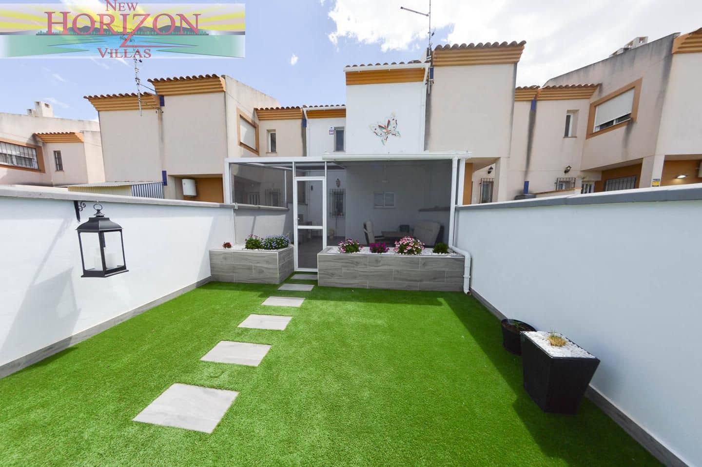2 bedroom Flat for sale in La Alfoquia with pool - € 130,000 (Ref: 9838465)