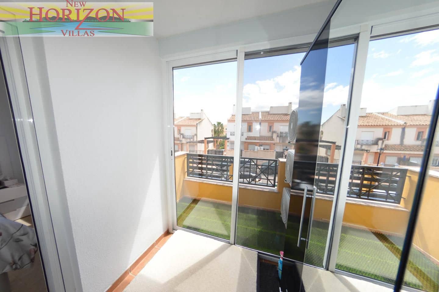 2 bedroom Flat for sale in La Alfoquia with pool - € 130,000 (Ref: 9838465)
