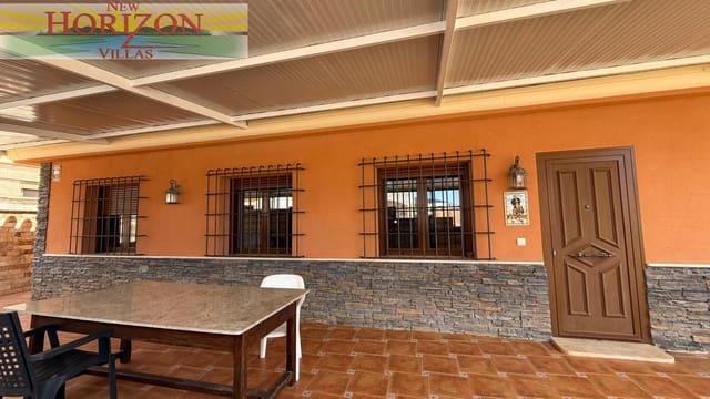4 bedroom Villa for rent in San Juan de los Terreros, Pulpí with pool garage - € 1,500 (Ref: 9860703)