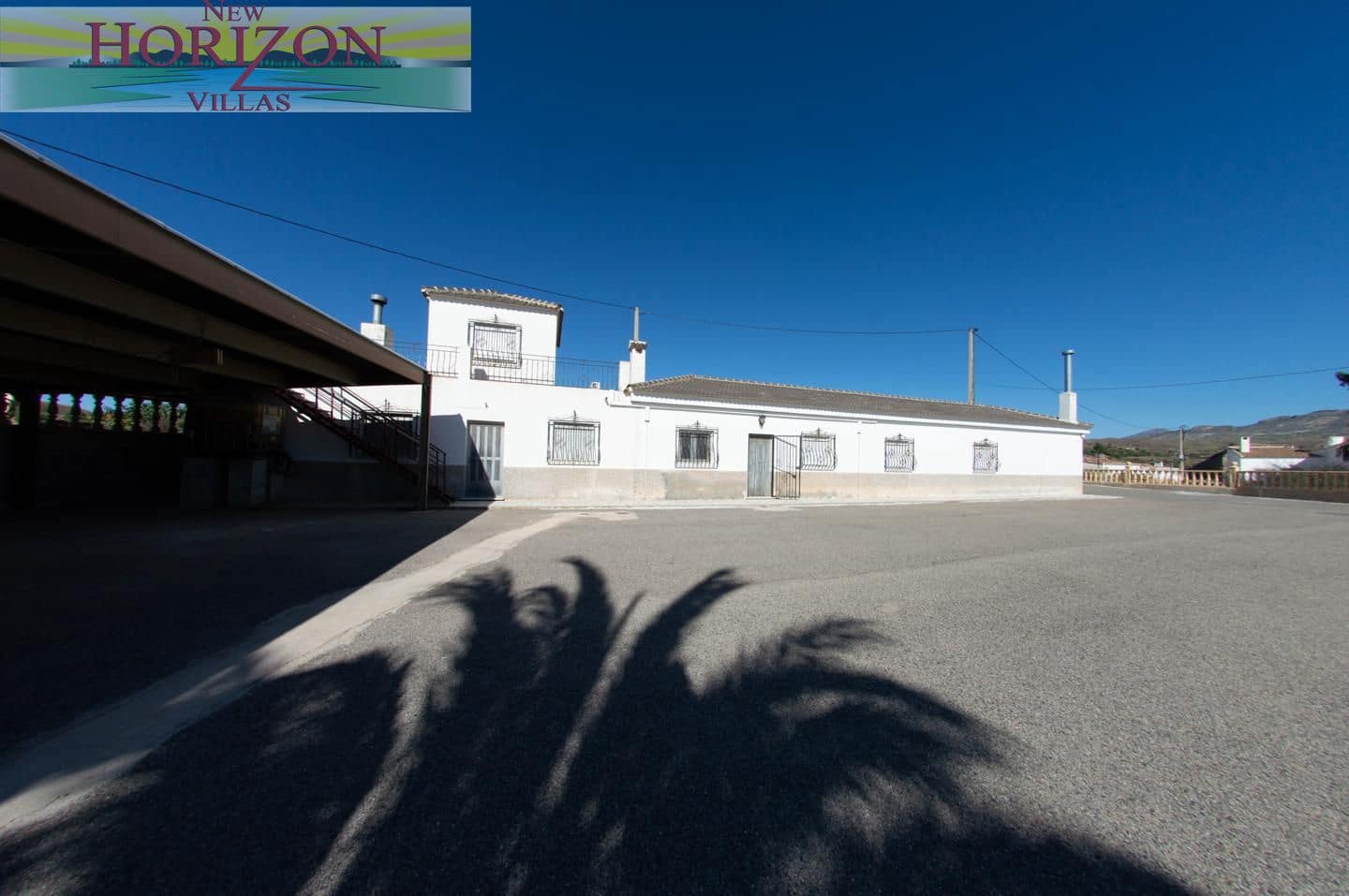 Villa/Maison de 3 chambres à louer à Taberno avec garage - 800 € (Ref: 9891009)