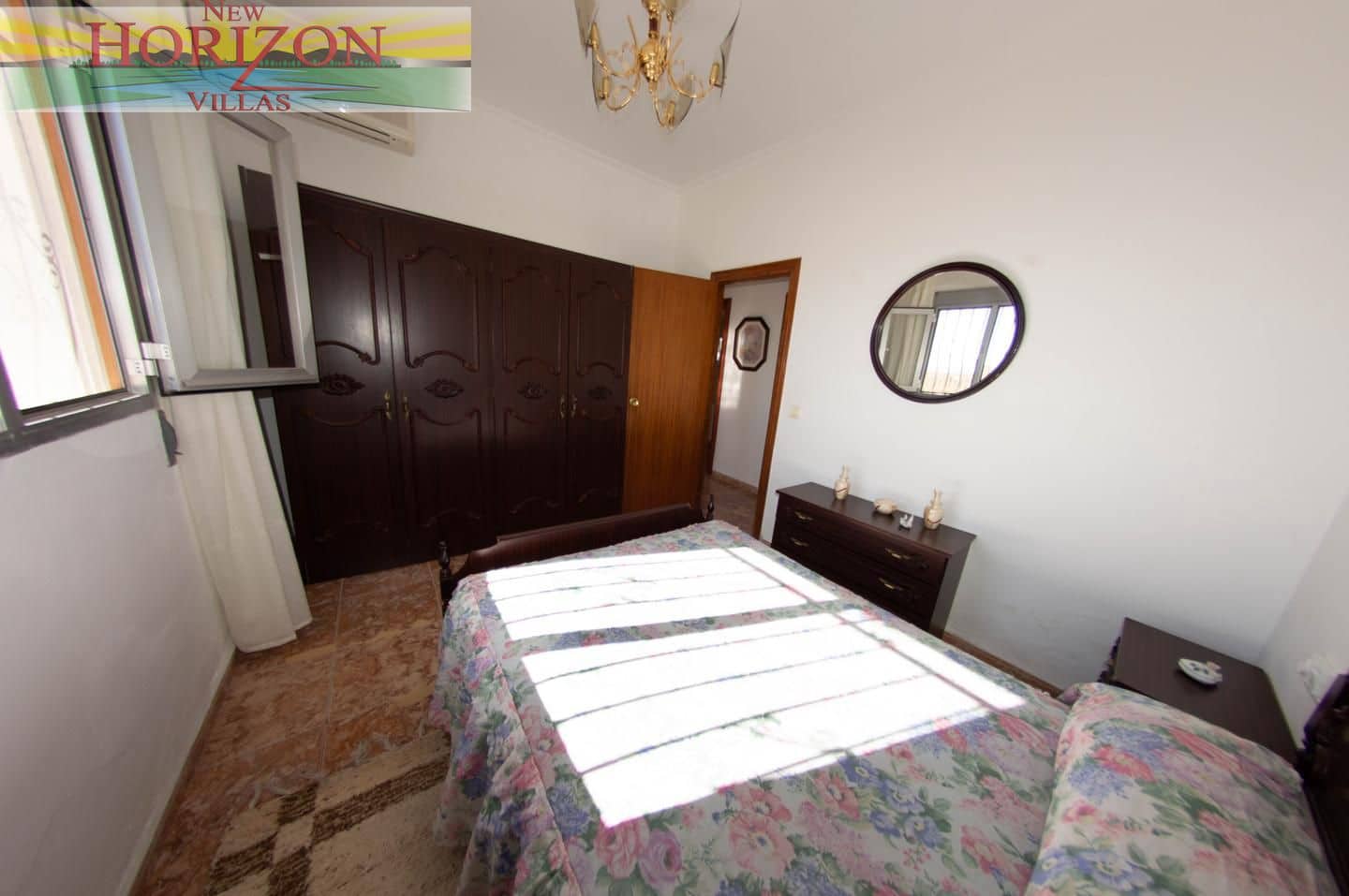 Villa/Maison de 3 chambres à louer à Taberno avec garage - 800 € (Ref: 9891009)