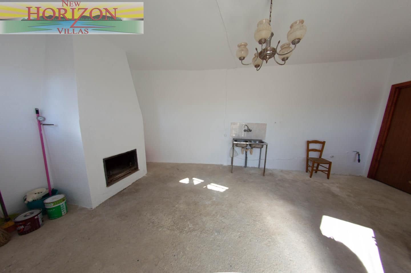 4 slaapkamer Villa te huur in Taberno met garage - € 850 (Ref: 9891009)