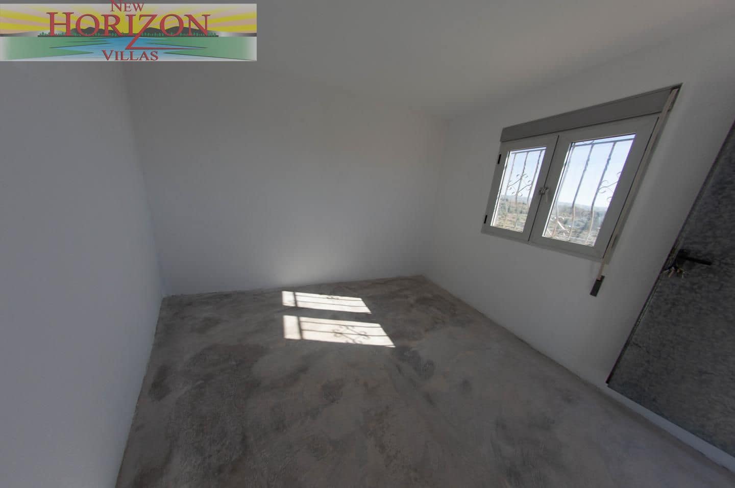 4 slaapkamer Villa te huur in Taberno met garage - € 850 (Ref: 9891009)