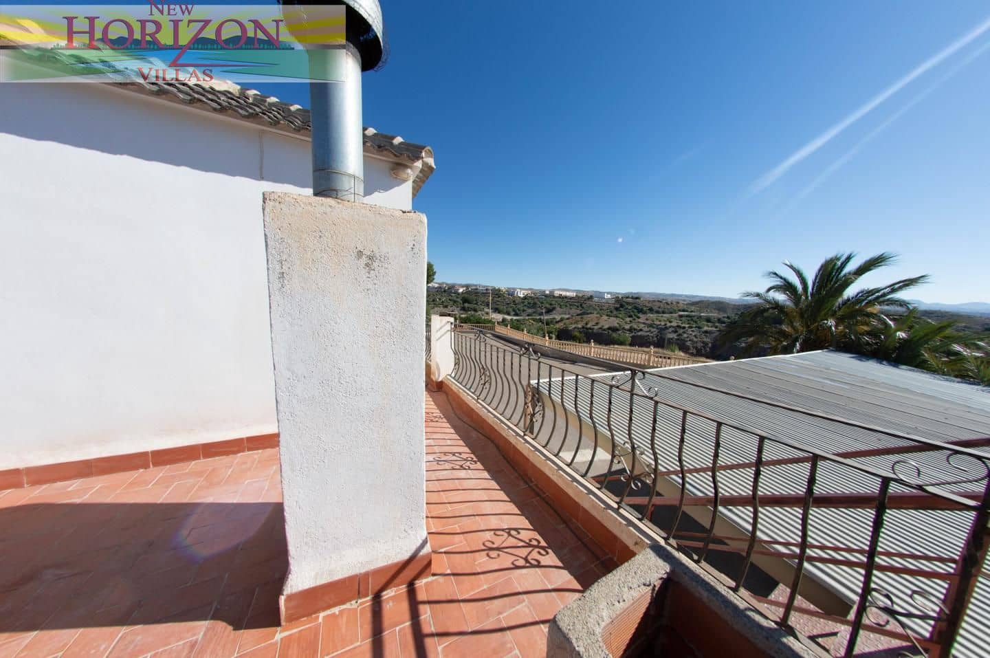 4 slaapkamer Villa te huur in Taberno met garage - € 850 (Ref: 9891009)