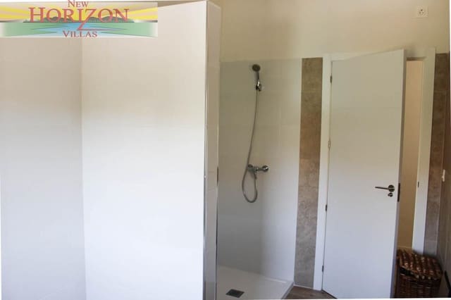 2 Zimmer Wohnung zu vermieten in Albox mit Garage - 600 € (Ref: 9905229)