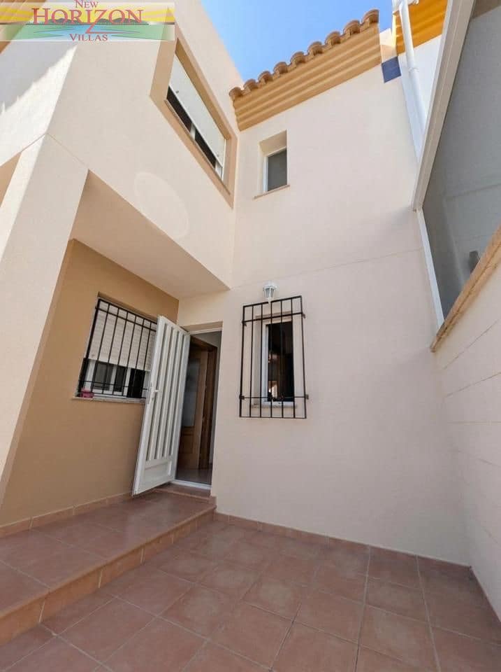 2 bedroom Flat for sale in La Alfoquia with pool - € 110,000 (Ref: 9922904)
