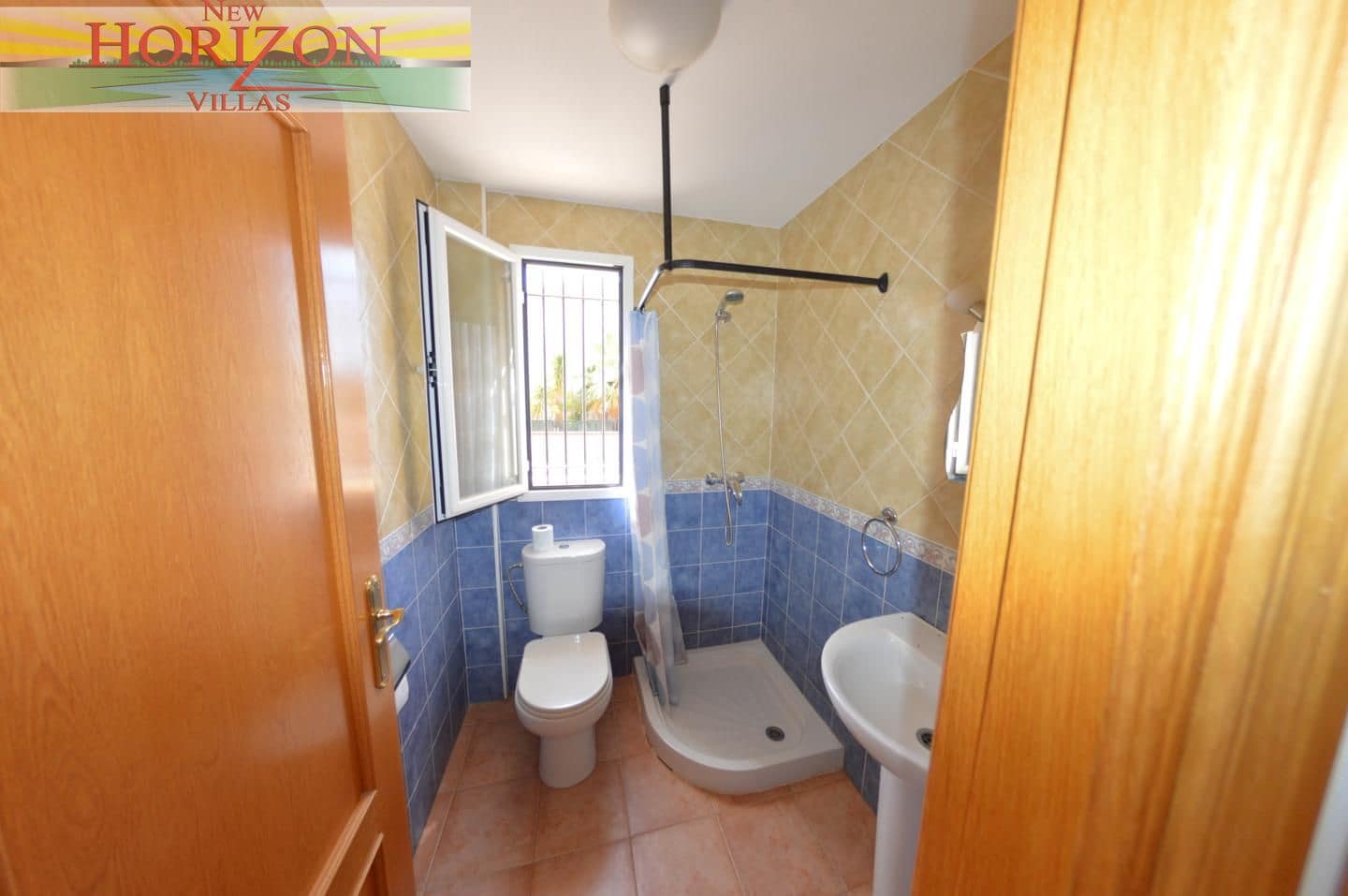 3 bedroom Flat for sale in Zurgena with pool - € 149,999 (Ref: 9928250)