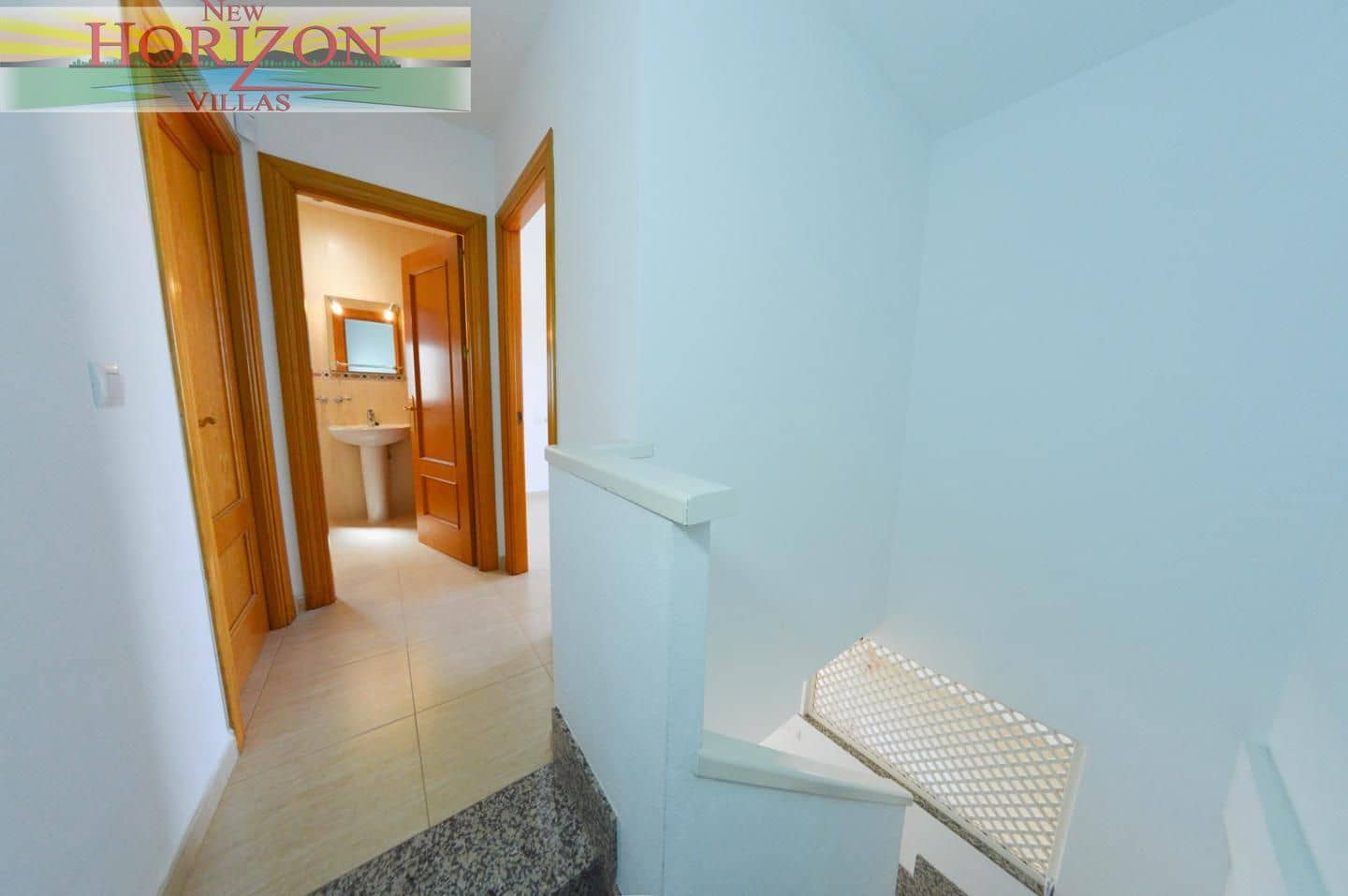 3 bedroom Flat for sale in Zurgena with pool - € 139,999 (Ref: 9928251)