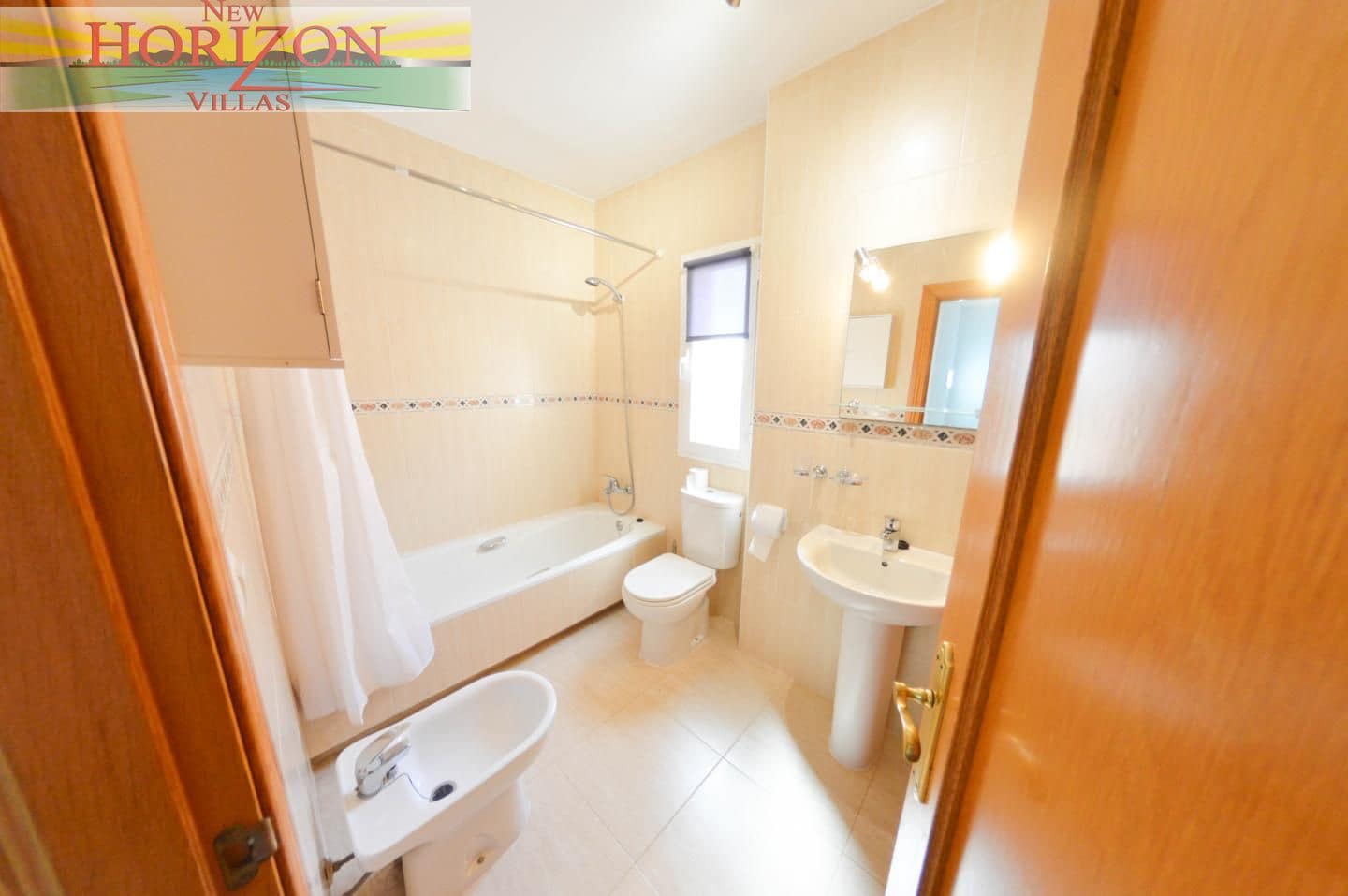 3 bedroom Flat for sale in Zurgena with pool - € 139,999 (Ref: 9928251)