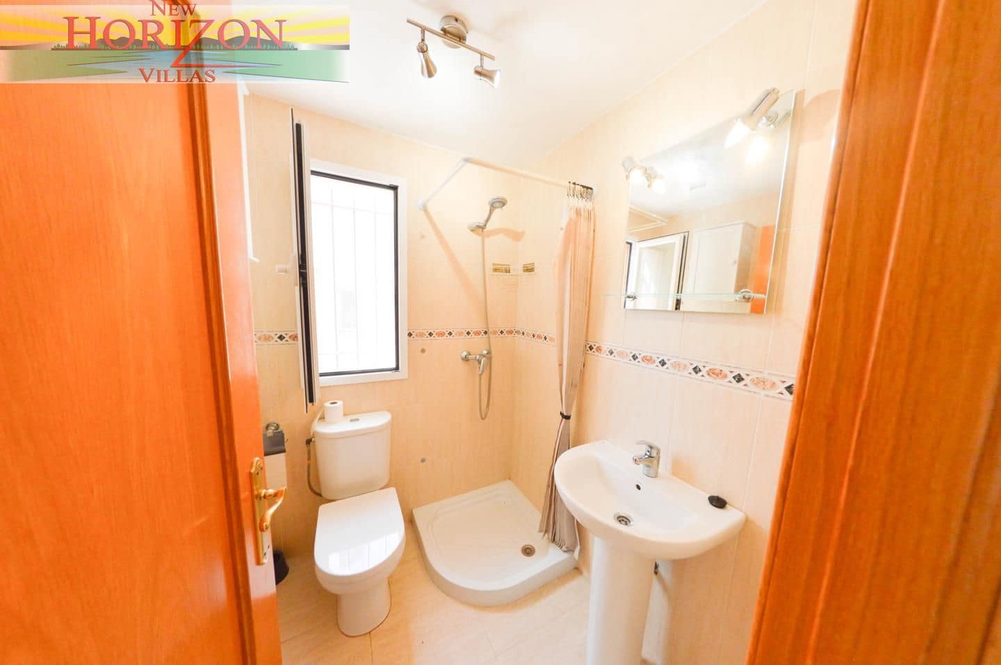 3 bedroom Flat for sale in Zurgena with pool - € 139,999 (Ref: 9928251)