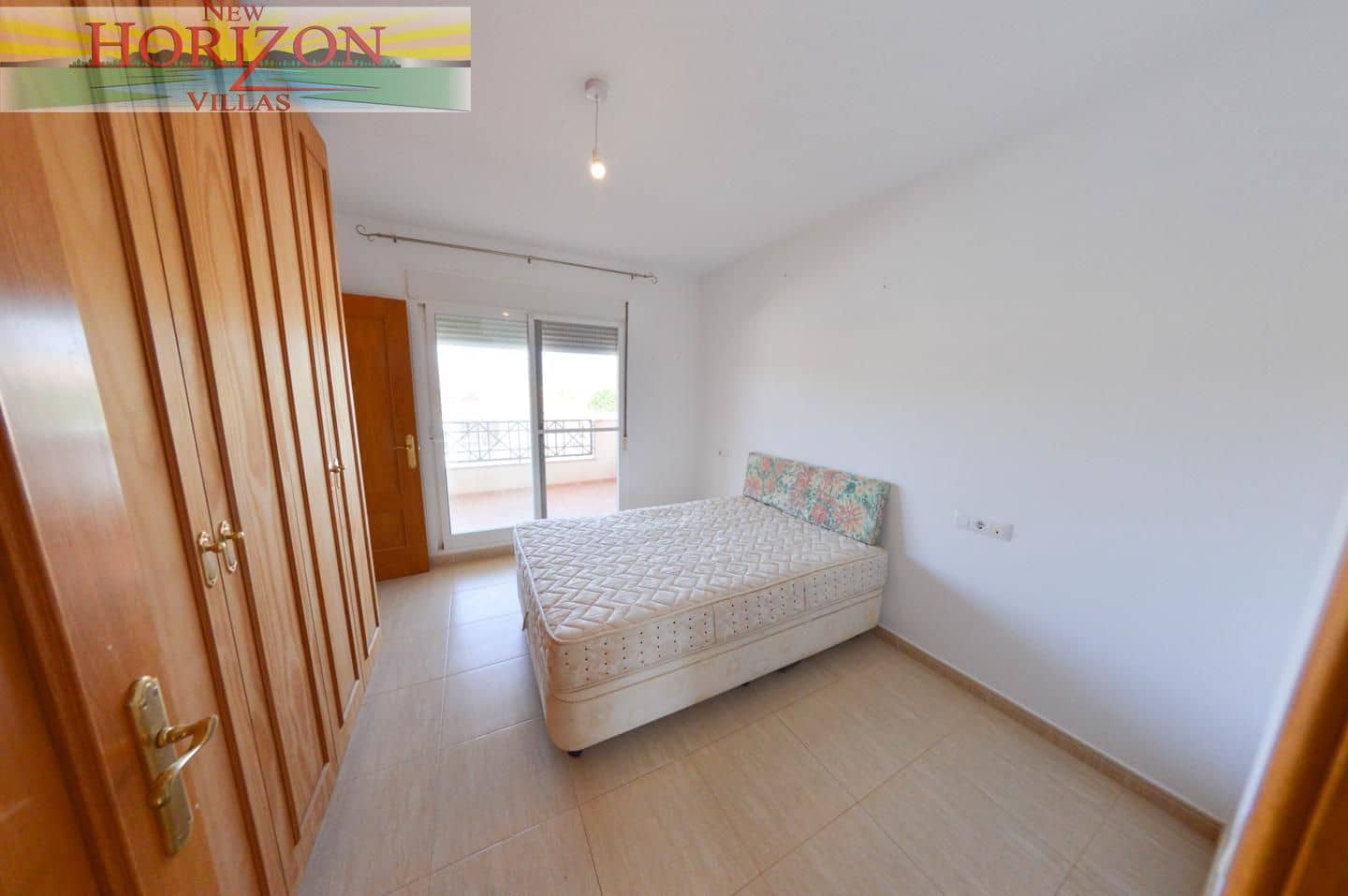 3 bedroom Flat for sale in La Alfoquia - € 139,999 (Ref: 9928252)