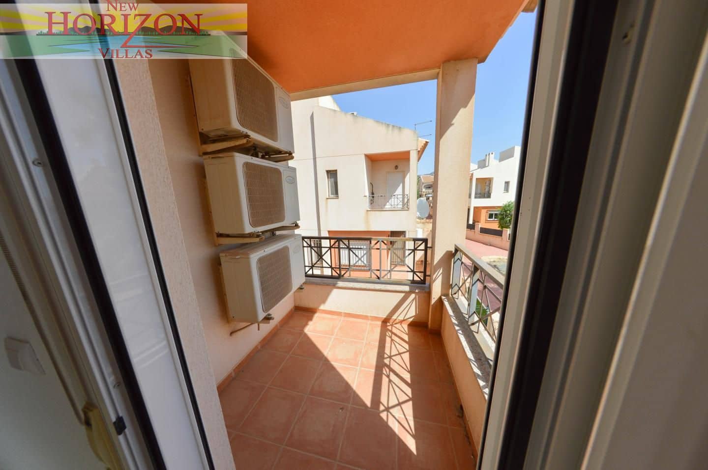 3 bedroom Flat for sale in La Alfoquia - € 139,999 (Ref: 9928252)