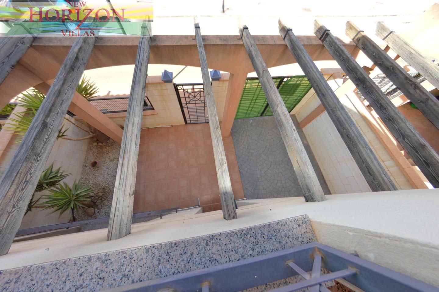 3 bedroom Flat for sale in La Alfoquia - € 139,999 (Ref: 9928252)
