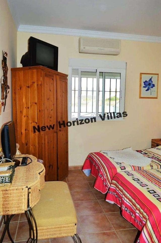 3 soverom Villa til salgs i Zurgena med svømmebasseng - € 210 000 (Ref: 9948609)