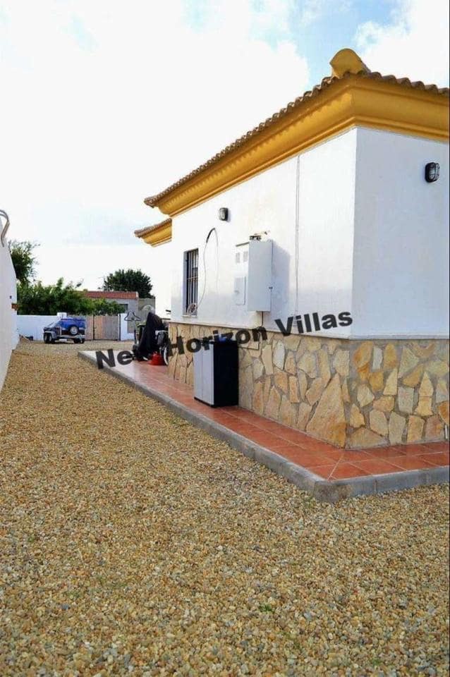 3 soverom Villa til salgs i Zurgena med svømmebasseng - € 210 000 (Ref: 9948609)