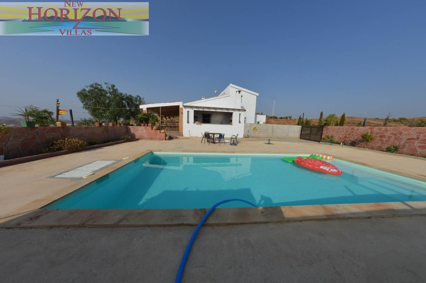 4 slaapkamer Villa te huur in Taberno met zwembad - € 1.300 (Ref: 9985561)