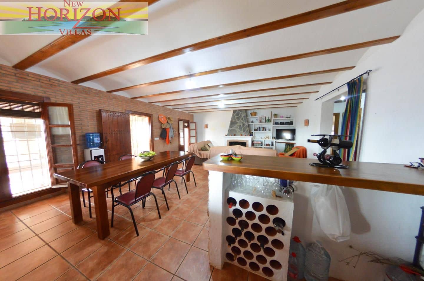 4 slaapkamer Villa te huur in Taberno met zwembad - € 1.300 (Ref: 9985561)