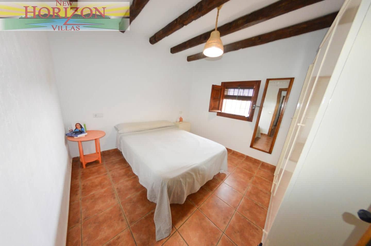 4 slaapkamer Villa te huur in Taberno met zwembad - € 1.300 (Ref: 9985561)