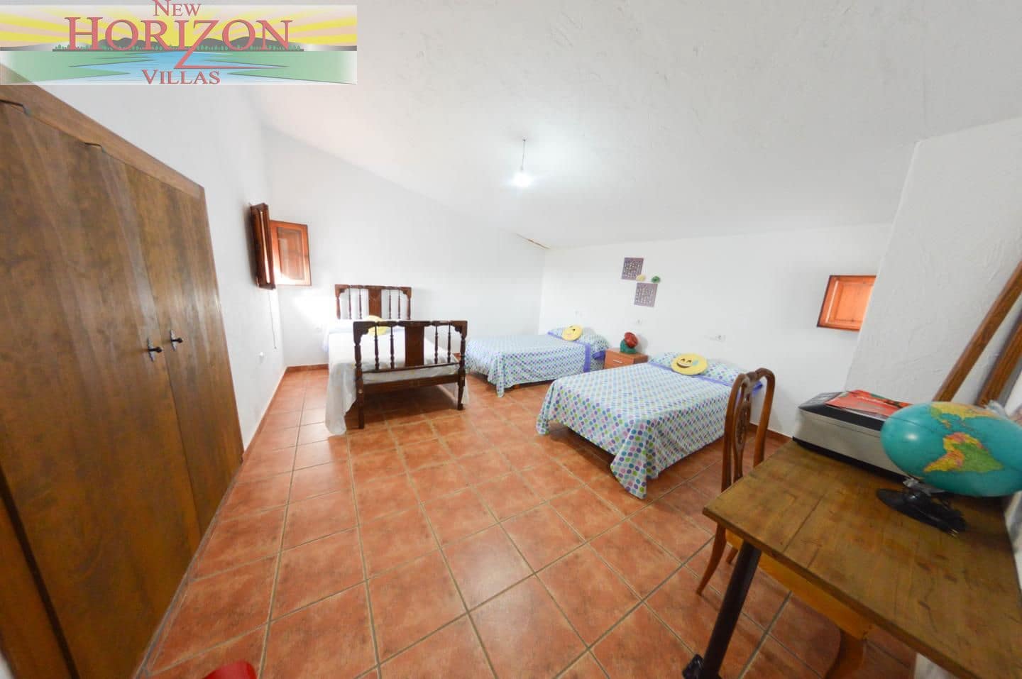4 slaapkamer Villa te huur in Taberno met zwembad - € 1.300 (Ref: 9985561)