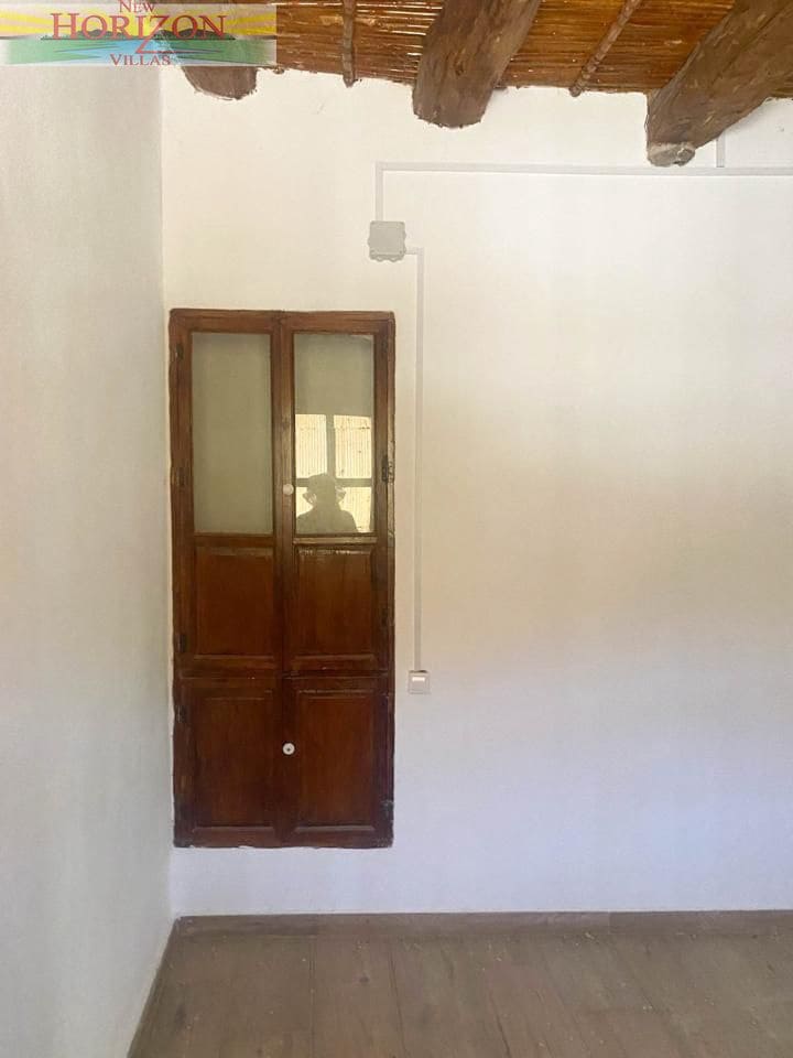 Chalet de 3 habitaciones en Lubrín en alquiler con piscina garaje - 550 € (Ref: 9997662)