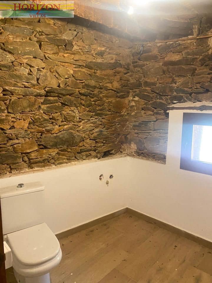 Chalet de 3 habitaciones en Lubrín en alquiler con piscina garaje - 550 € (Ref: 9997662)