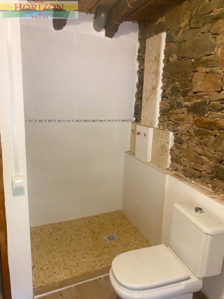 Chalet de 3 habitaciones en Lubrín en alquiler con piscina garaje - 550 € (Ref: 9997662)